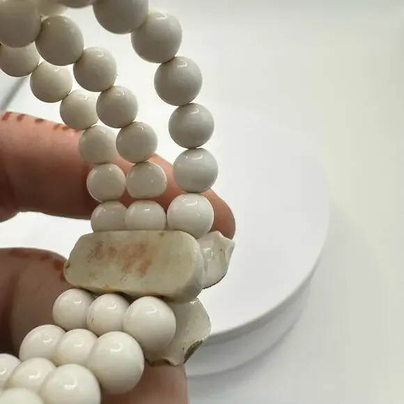 Vintage Japanese porcelain white milk glass beads beaded wrap cuff bracelet - Picture 8 of 12